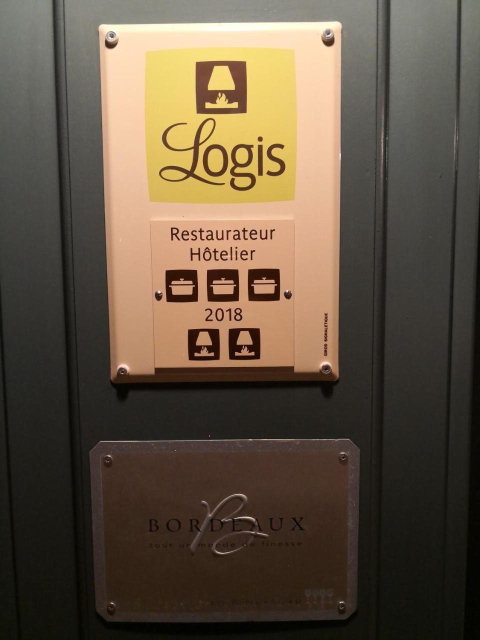Logis Hotel De France Rochechouart Ngoại thất bức ảnh